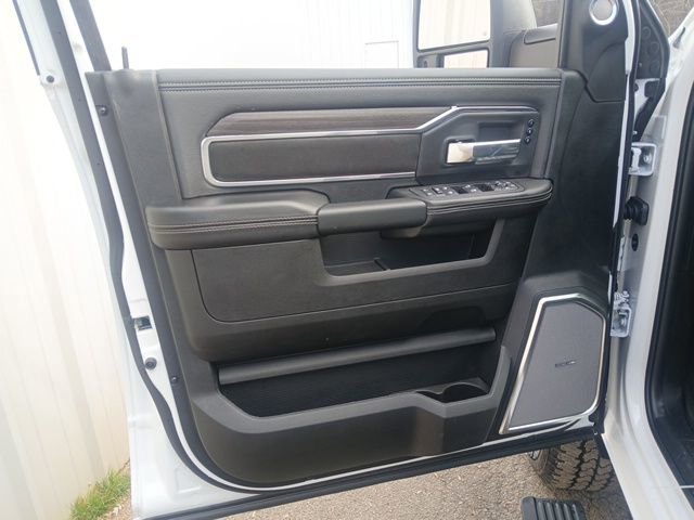 New 2026 RAM 2500 Laramie AWD/4WD image 63