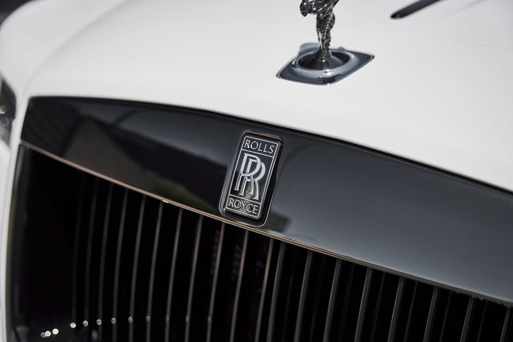 Used 2020 Rolls-Royce Dawn RWD image 10