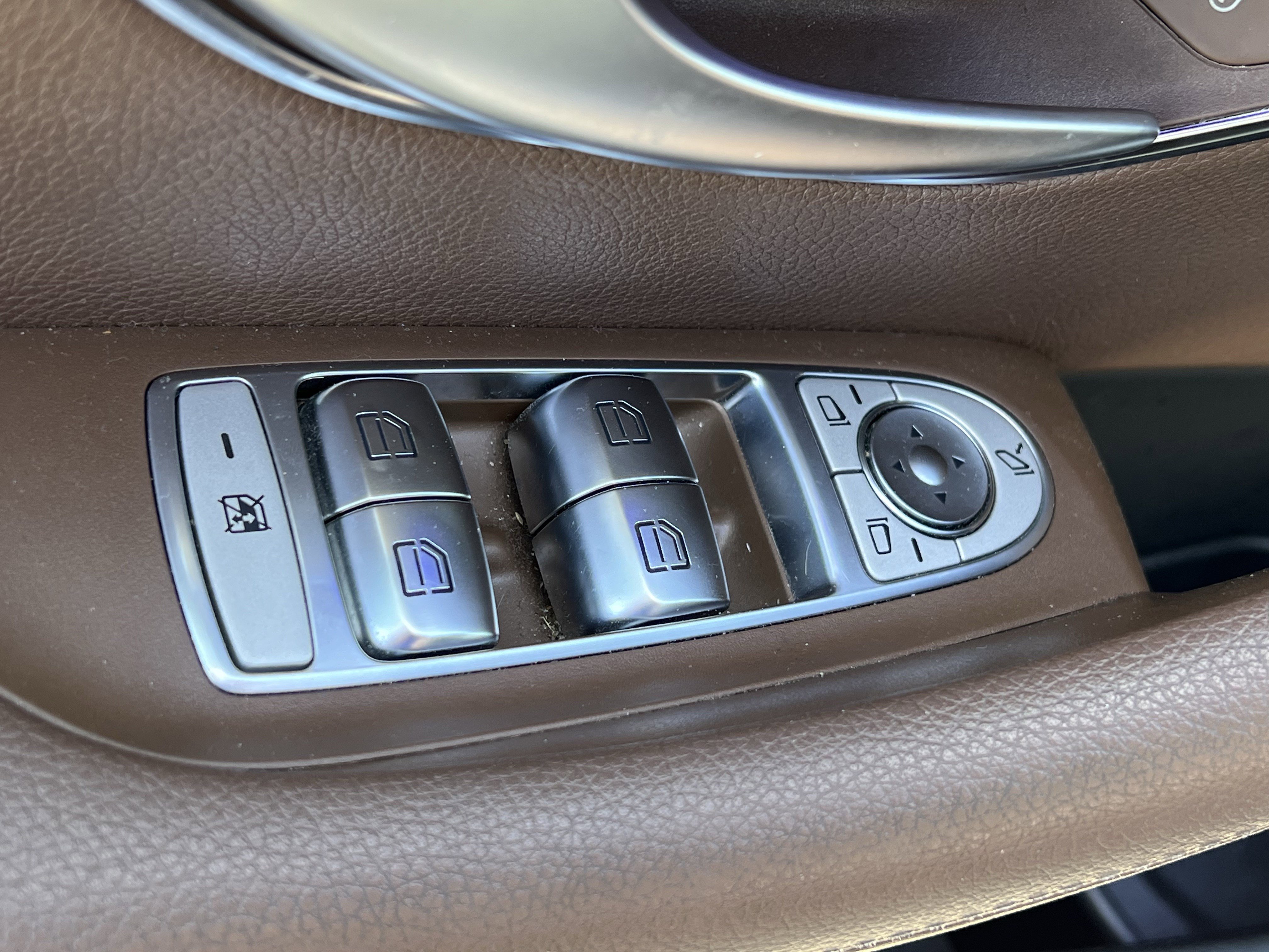 Used 2020 Mercedes-Benz E 350 Sedan image 15