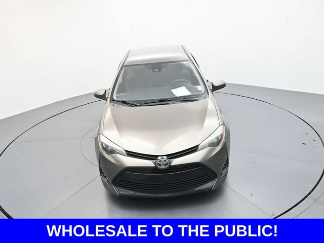 Used 2018 Toyota Corolla LE FWD image 35