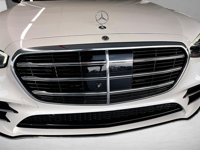 Used 2023 Mercedes-Benz S 500 4MATIC image 29