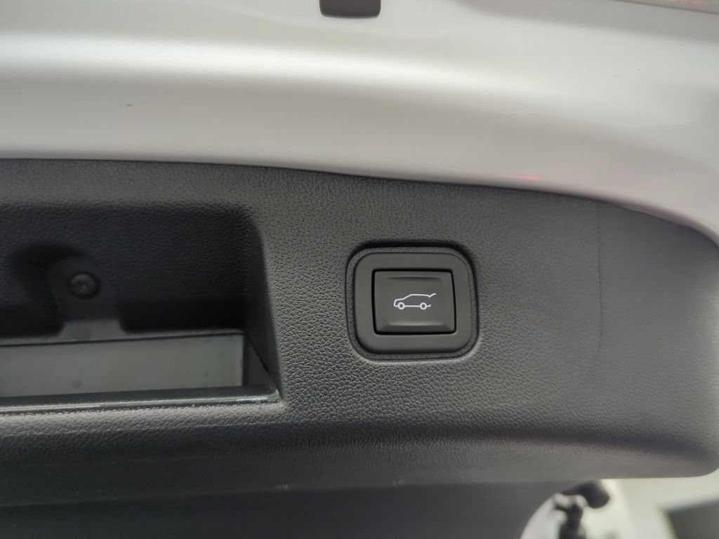 Used 2024 Chevrolet Blazer EV LT AWD/4WD image 26