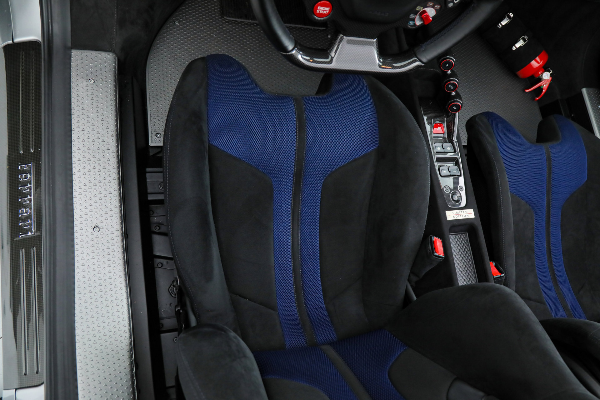 Certified 2015 Ferrari 458 Speciale A image 35