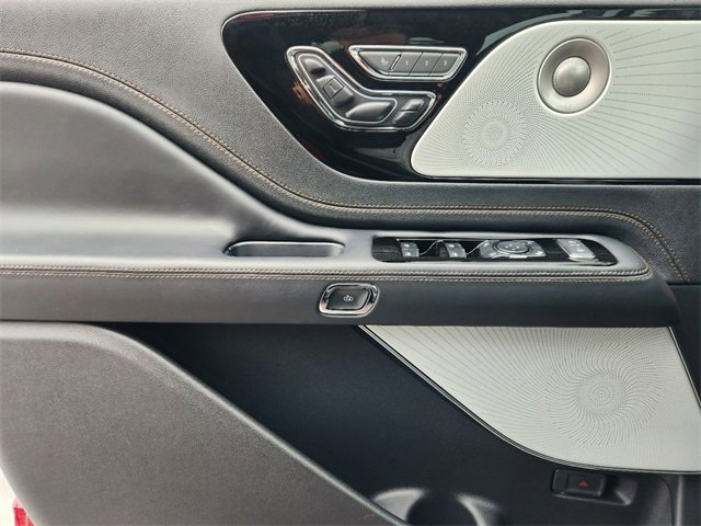 New 2025 Lincoln Aviator Black Label image 22