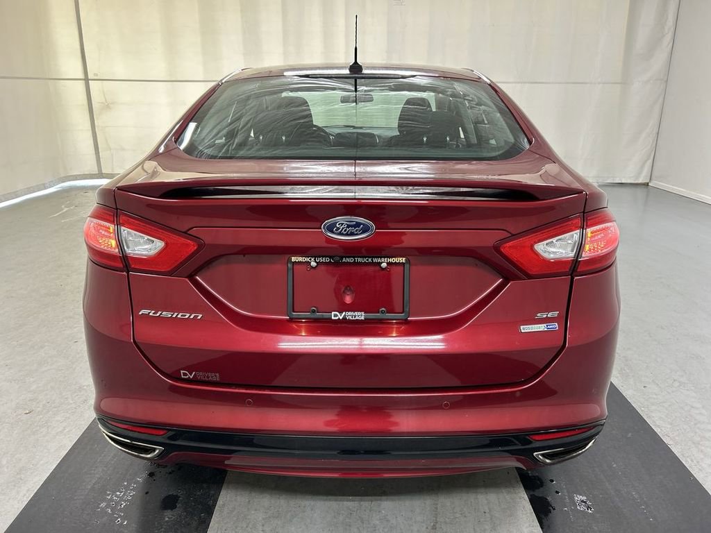Used 2016 Ford Fusion SE image 20