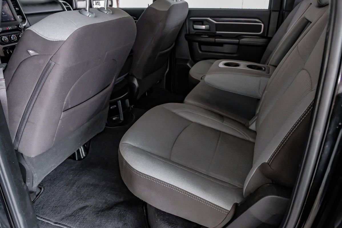 Used 2024 RAM 3500 Big Horn image 37