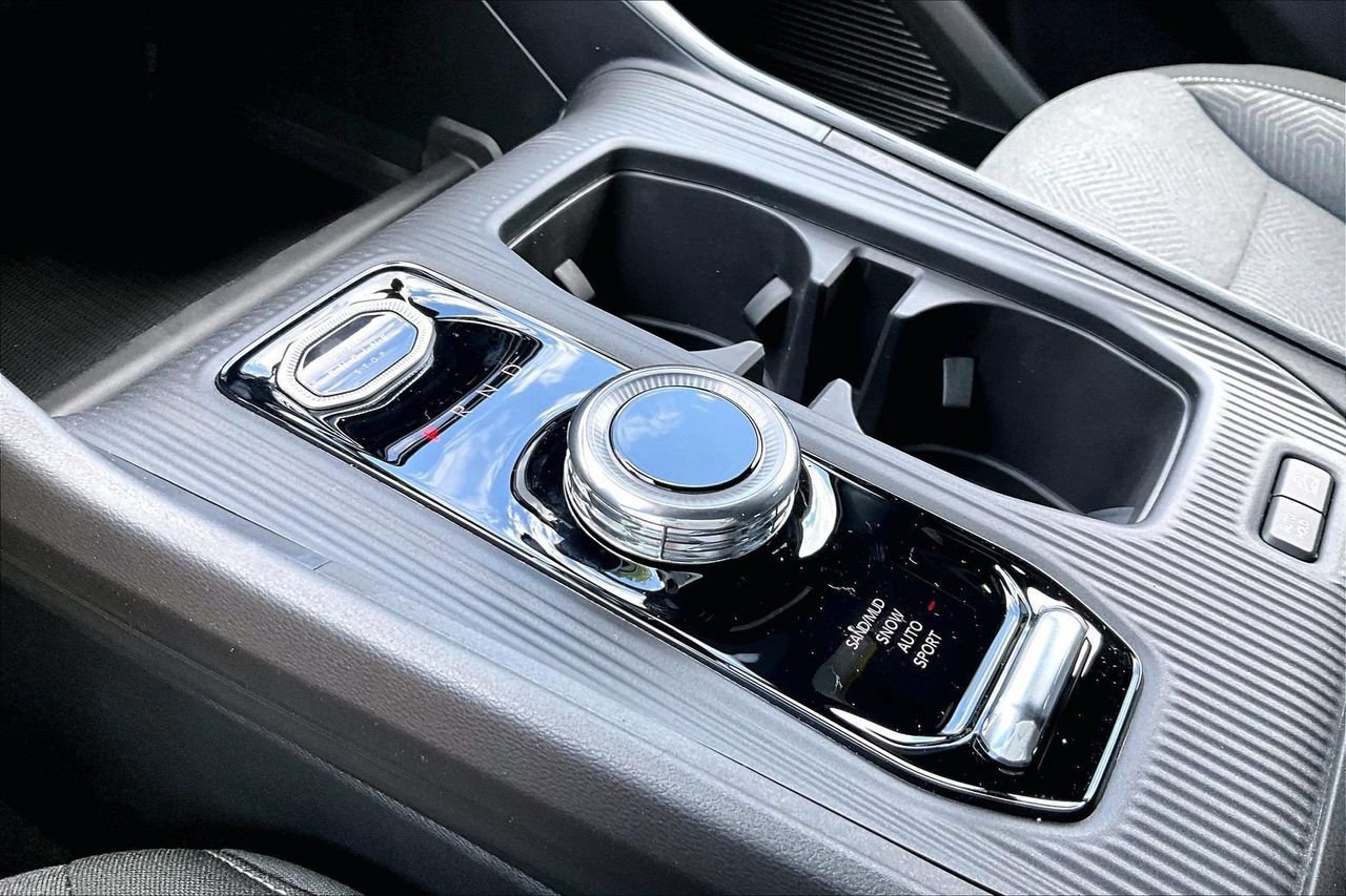 New 2026 Jeep Cherokee Laredo AWD/4WD image 27