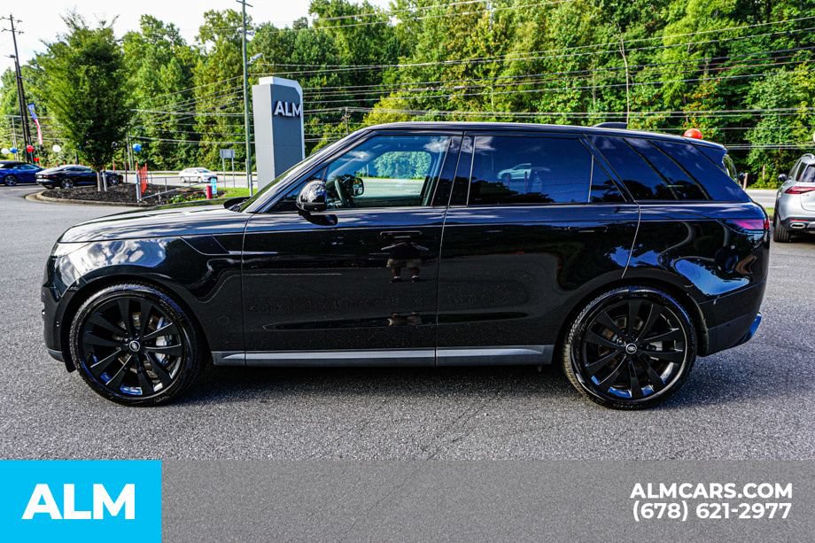 Used 2023 Land Rover Range Rover Sport SE AWD/4WD image 6