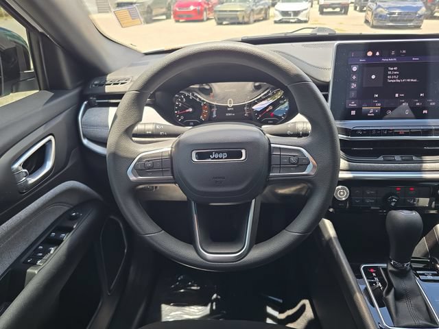 Certified 2023 Jeep Compass Sport AWD/4WD image 10