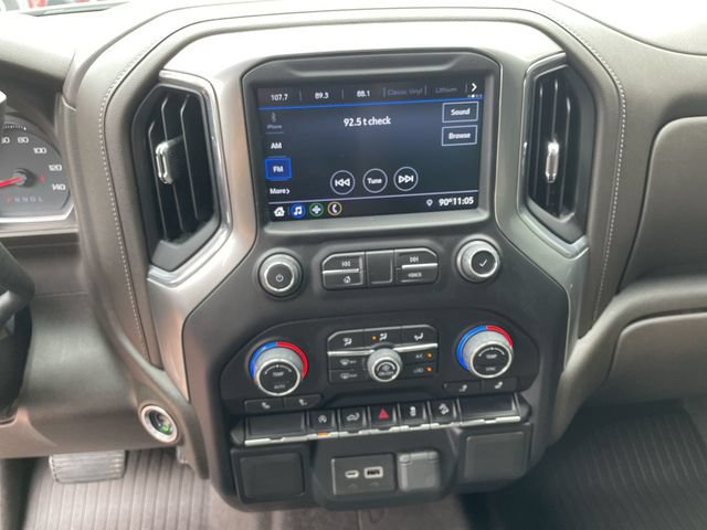 Used 2021 Chevrolet Silverado 1500 LT AWD/4WD image 19