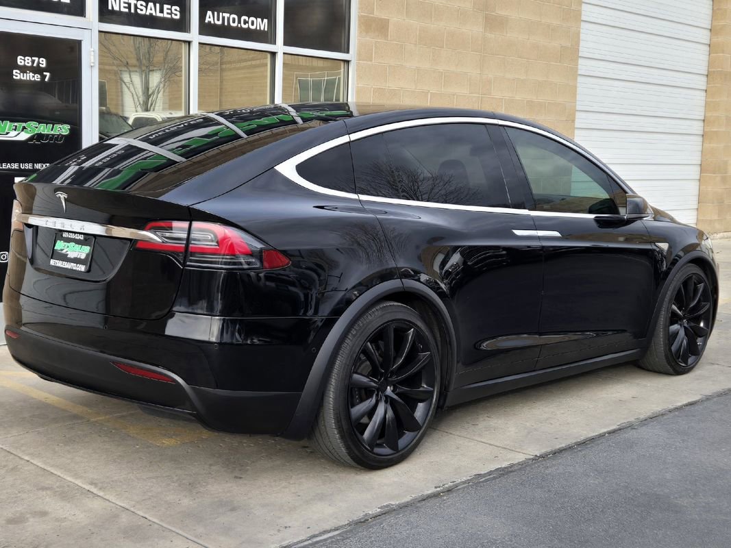 Used 2016 Tesla Model X 90D AWD/4WD image 5