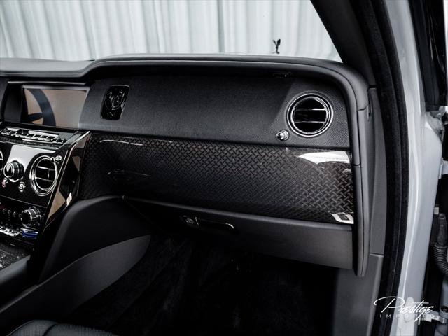 Used 2024 Rolls-Royce Cullinan Black Badge AWD/4WD image 47