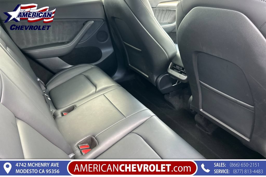 Used 2025 Tesla Model Y Long Range RWD image 20