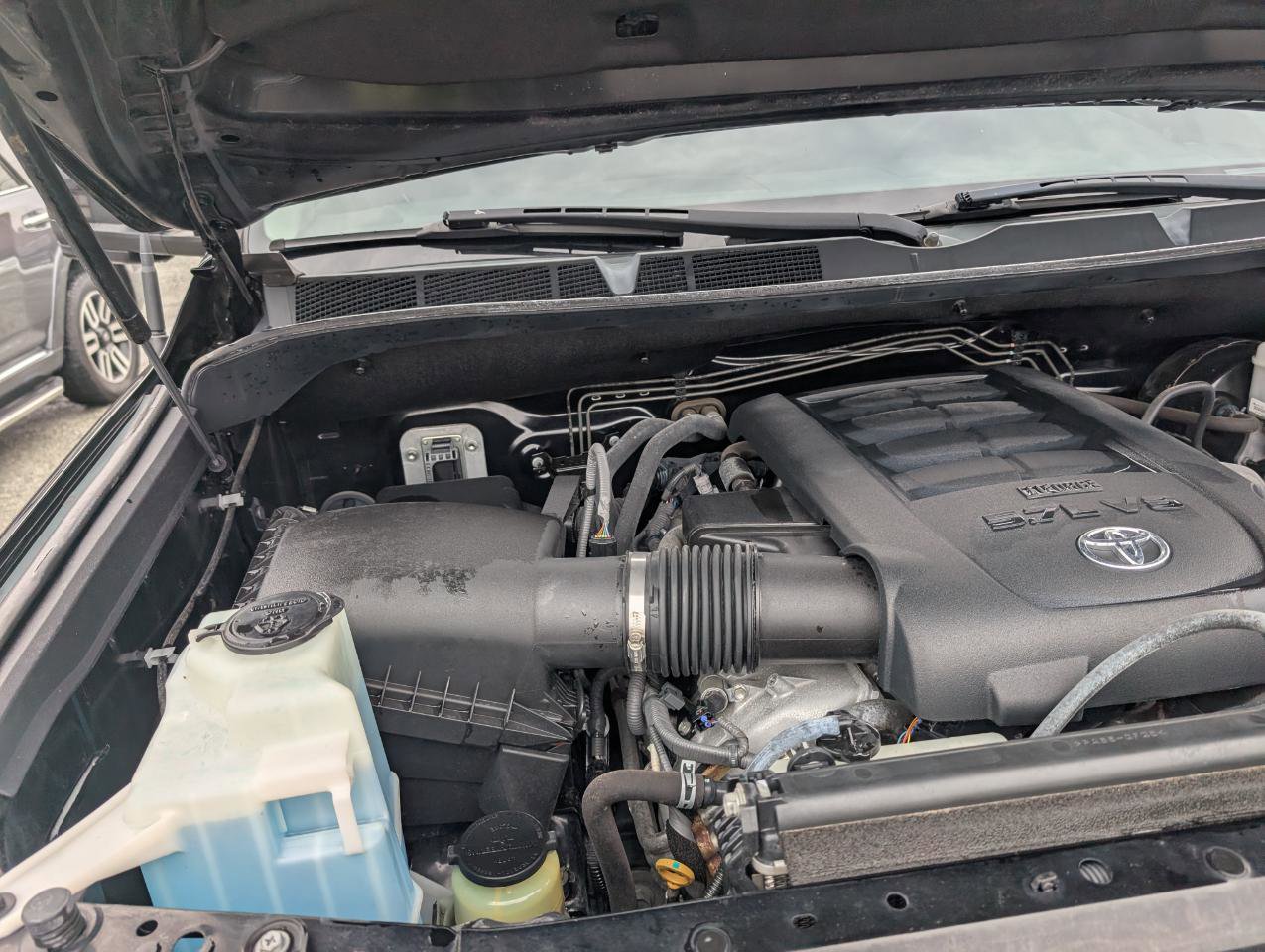 Used 2016 Toyota Tundra SR5 w/ SR5 Upgrade Package image 23