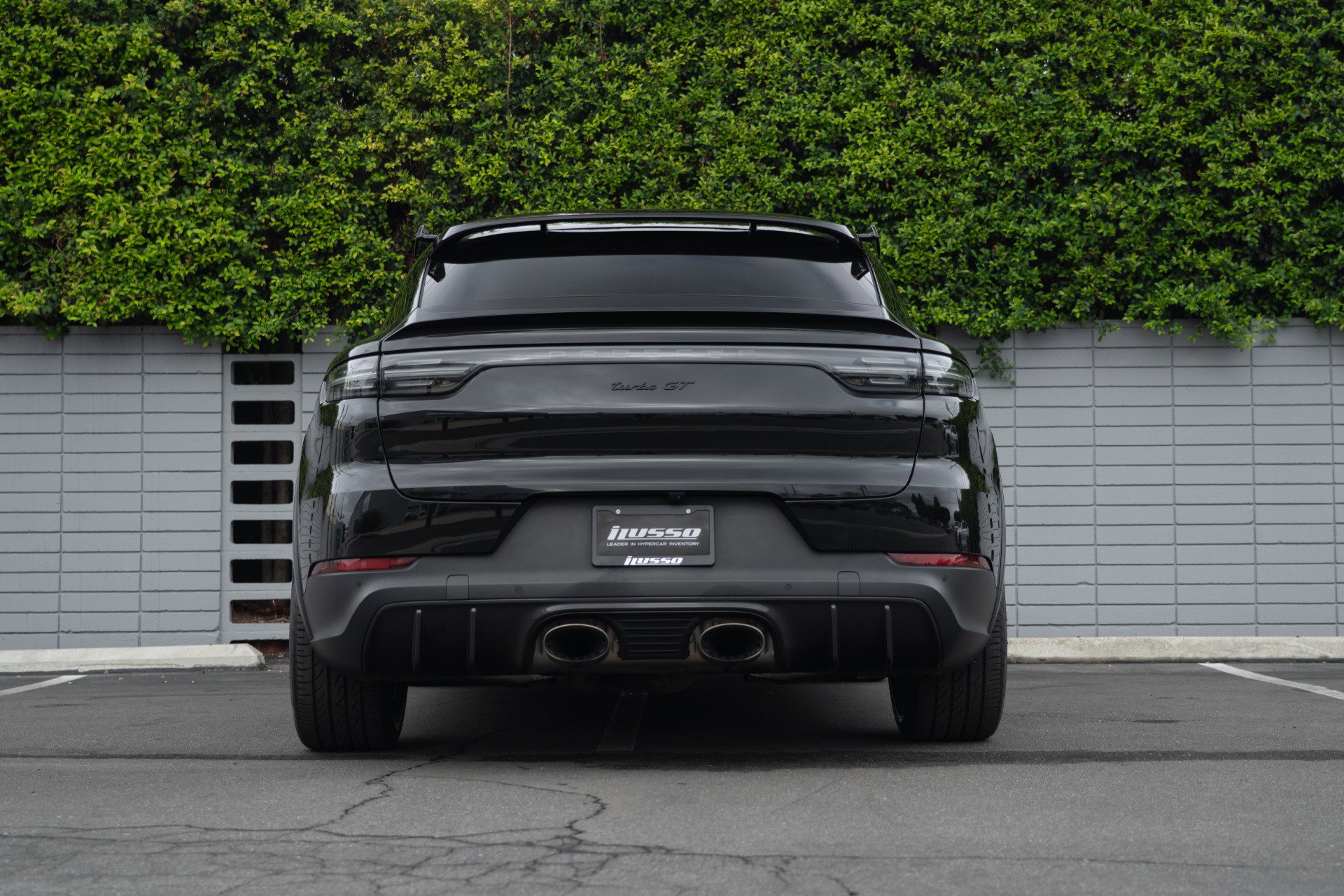 Used 2023 Porsche Cayenne Turbo GT image 28