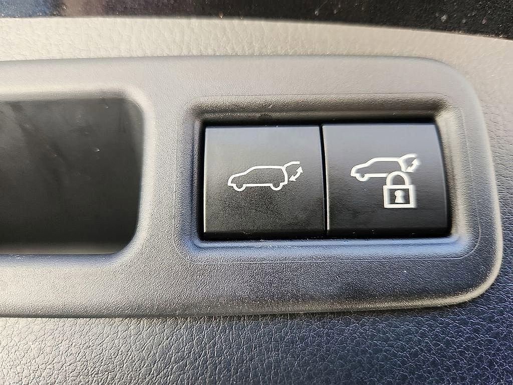 Used 2024 Lexus RX 350 Premium w/ Accessory Package (P2) image 29