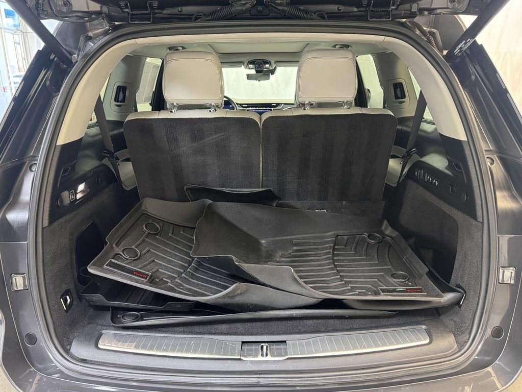 Used 2021 Jeep Grand Cherokee L Overland w/ Advanced Protech Group III image 25