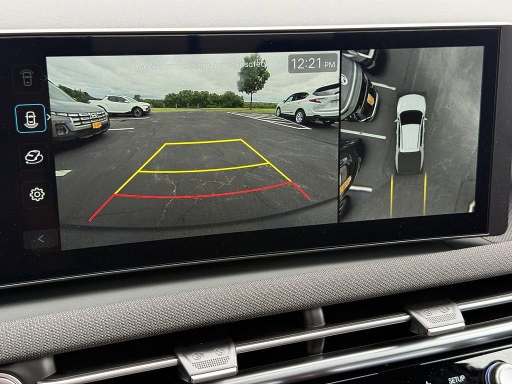 New 2025 Hyundai Santa Cruz Limited image 13