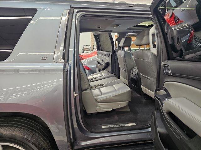 Used 2019 Chevrolet Suburban LT w/ Texas Edition Package AWD/4WD image 33
