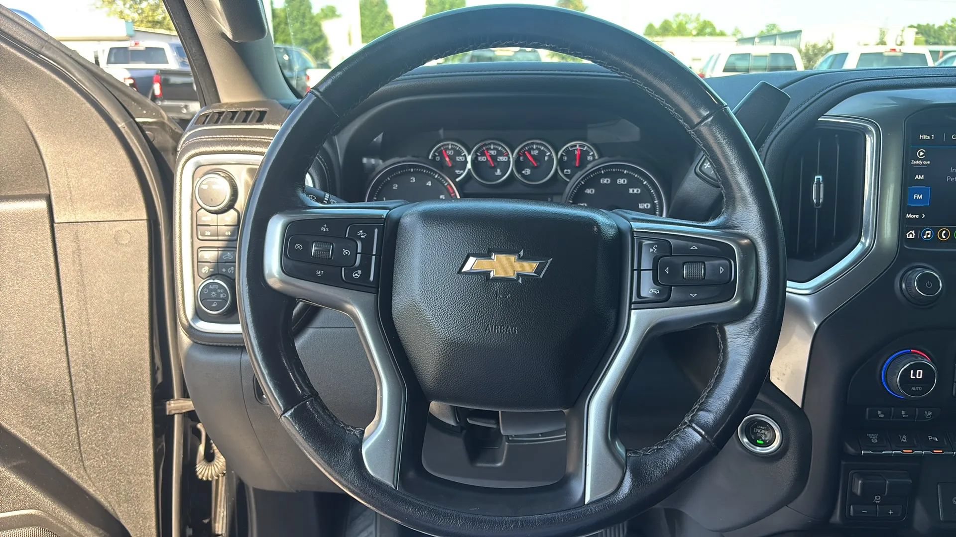 Used 2022 Chevrolet Silverado 3500 LTZ w/ LTZ Convenience Package AWD/4WD image 24