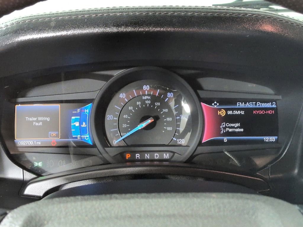 Used 2016 Ford Expedition Platinum AWD/4WD image 25