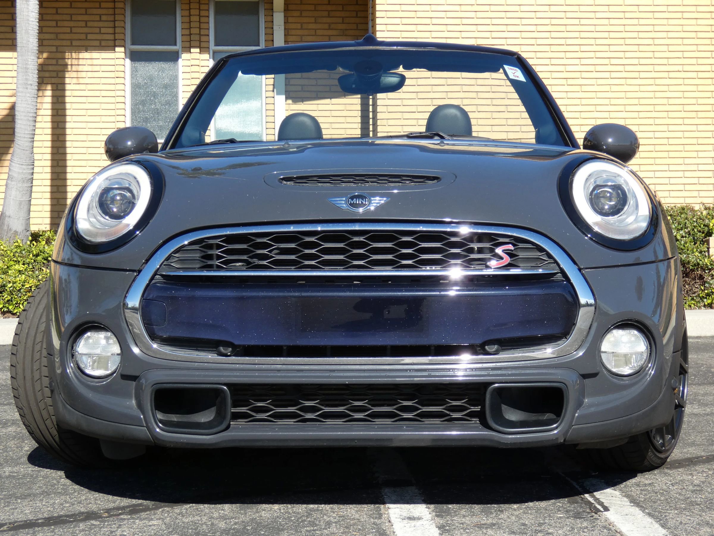 Used 2018 MINI Cooper S image 17