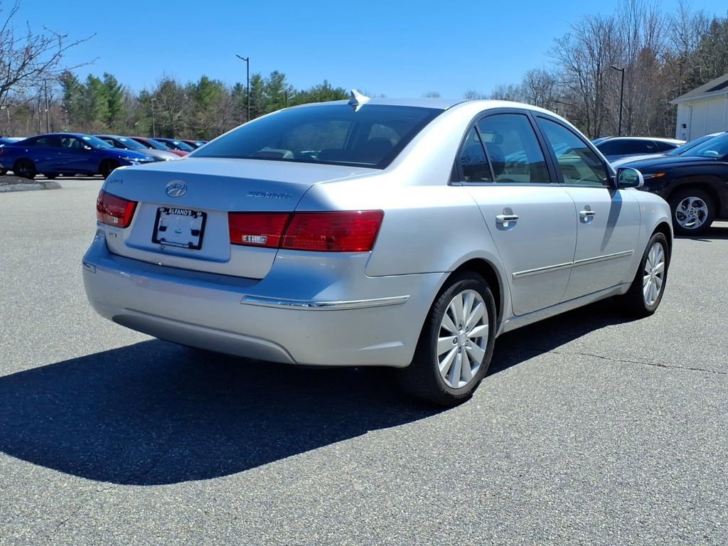 Used 2009 Hyundai Sonata Limited FWD image 3