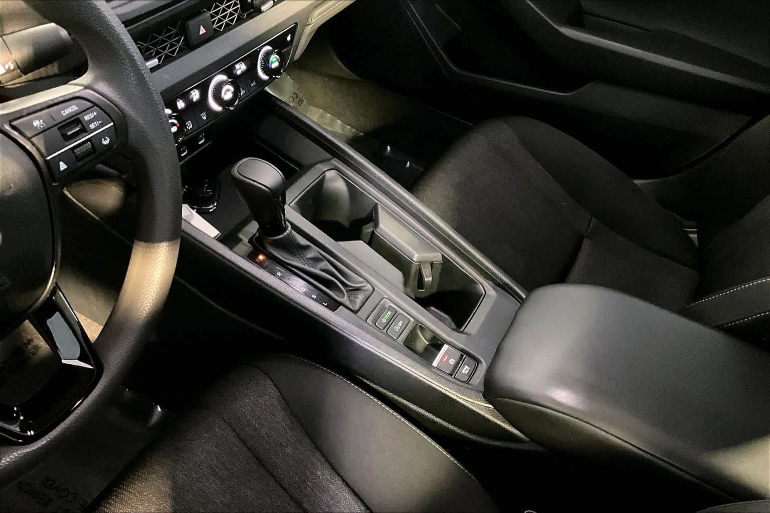 Used 2023 Honda Accord EX image 17
