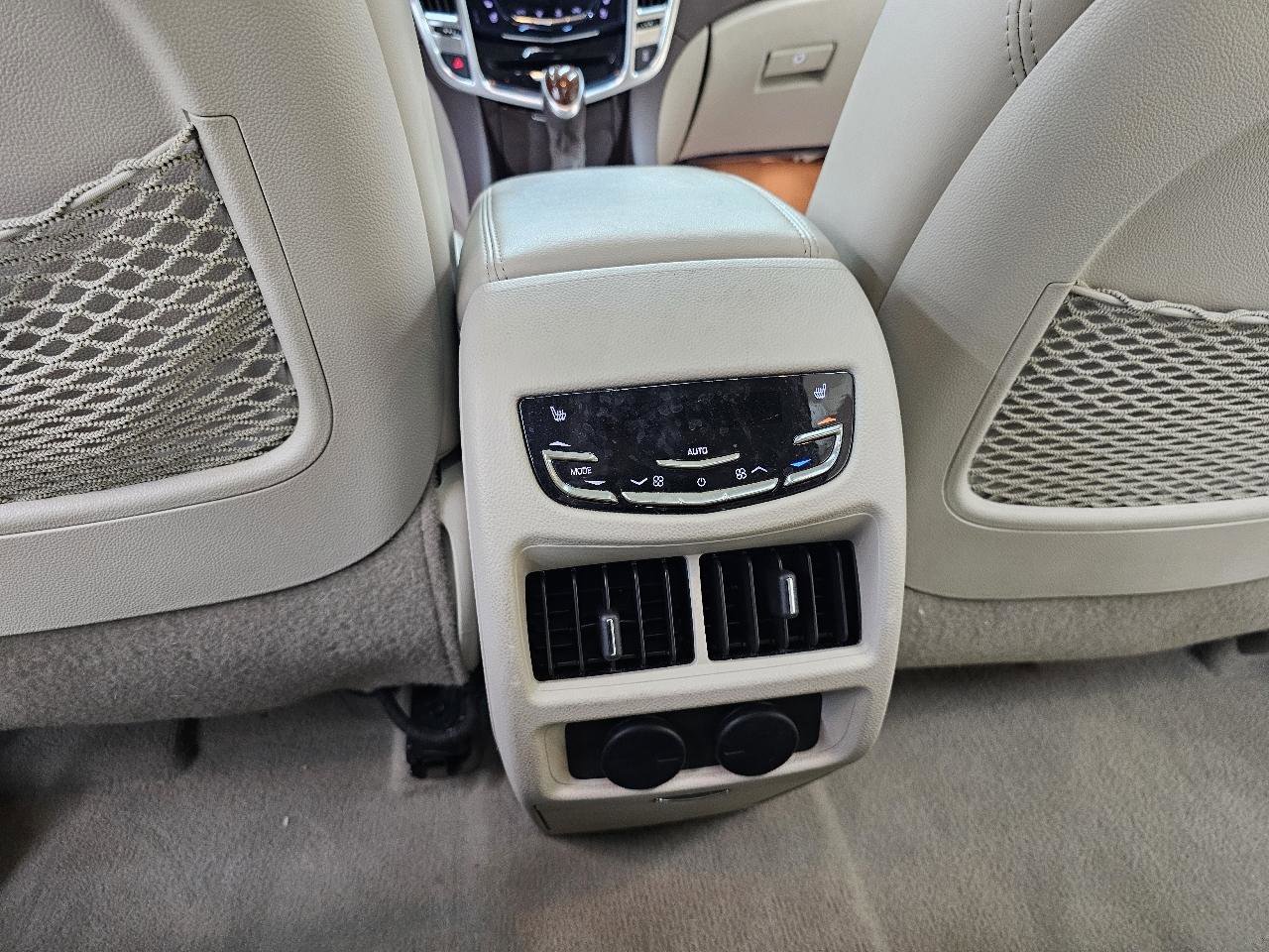 Used 2015 Cadillac SRX Premium w/ Driver Assist Package image 27