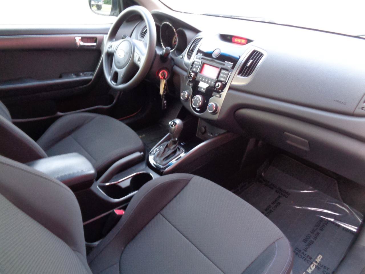 Used 2013 Kia Forte Koup EX FWD image 12