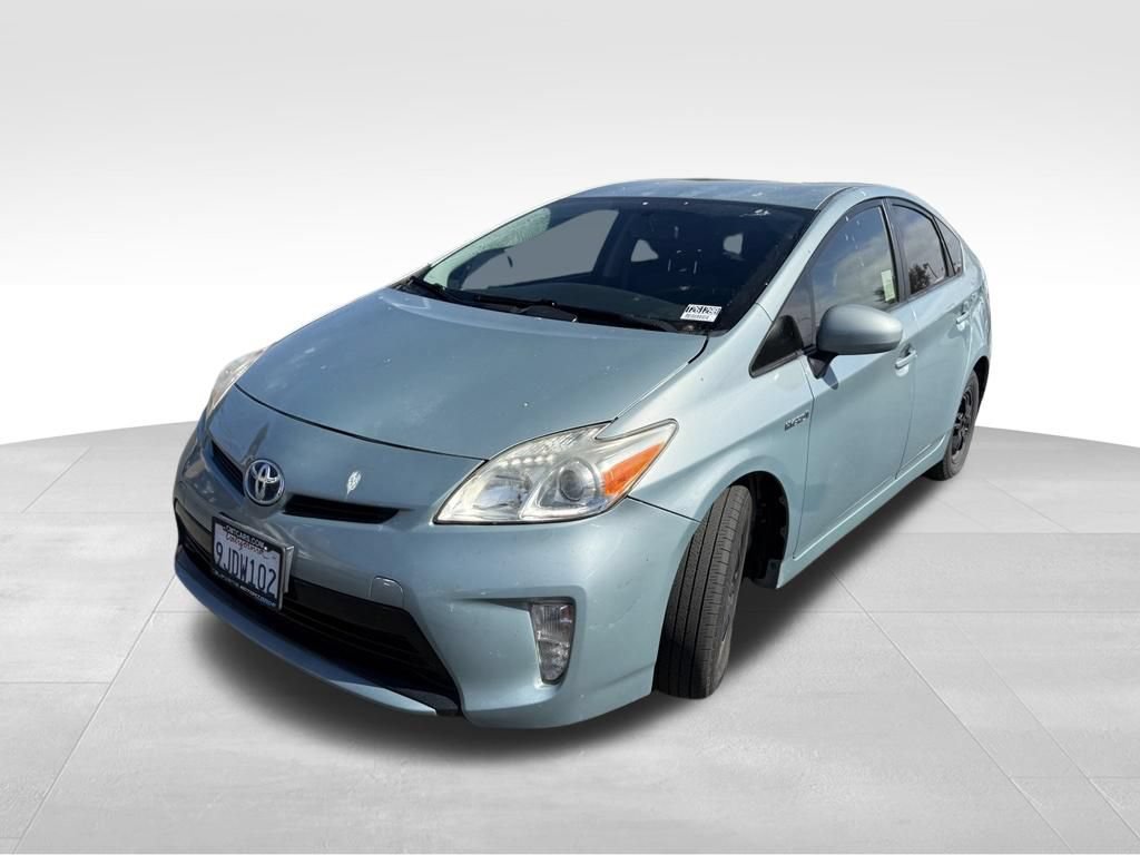 Used 2015 Toyota Prius Two FWD video 3