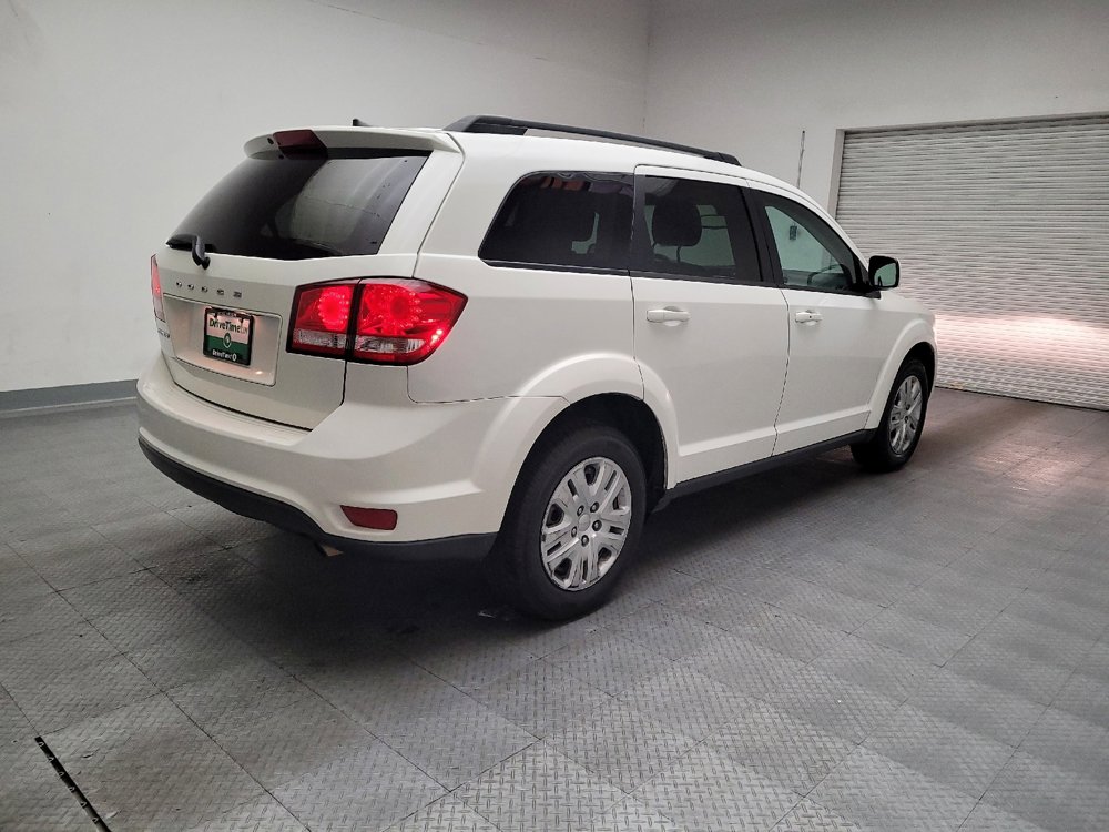 Used 2019 Dodge Journey SE w/ Premium Group FWD image 9