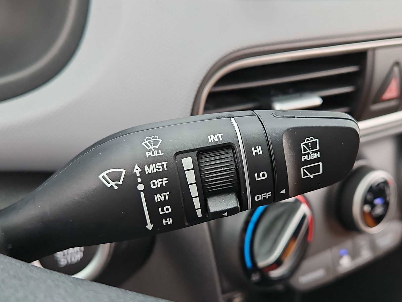 Certified 2021 Hyundai Kona SEL w/ Cargo Package image 25