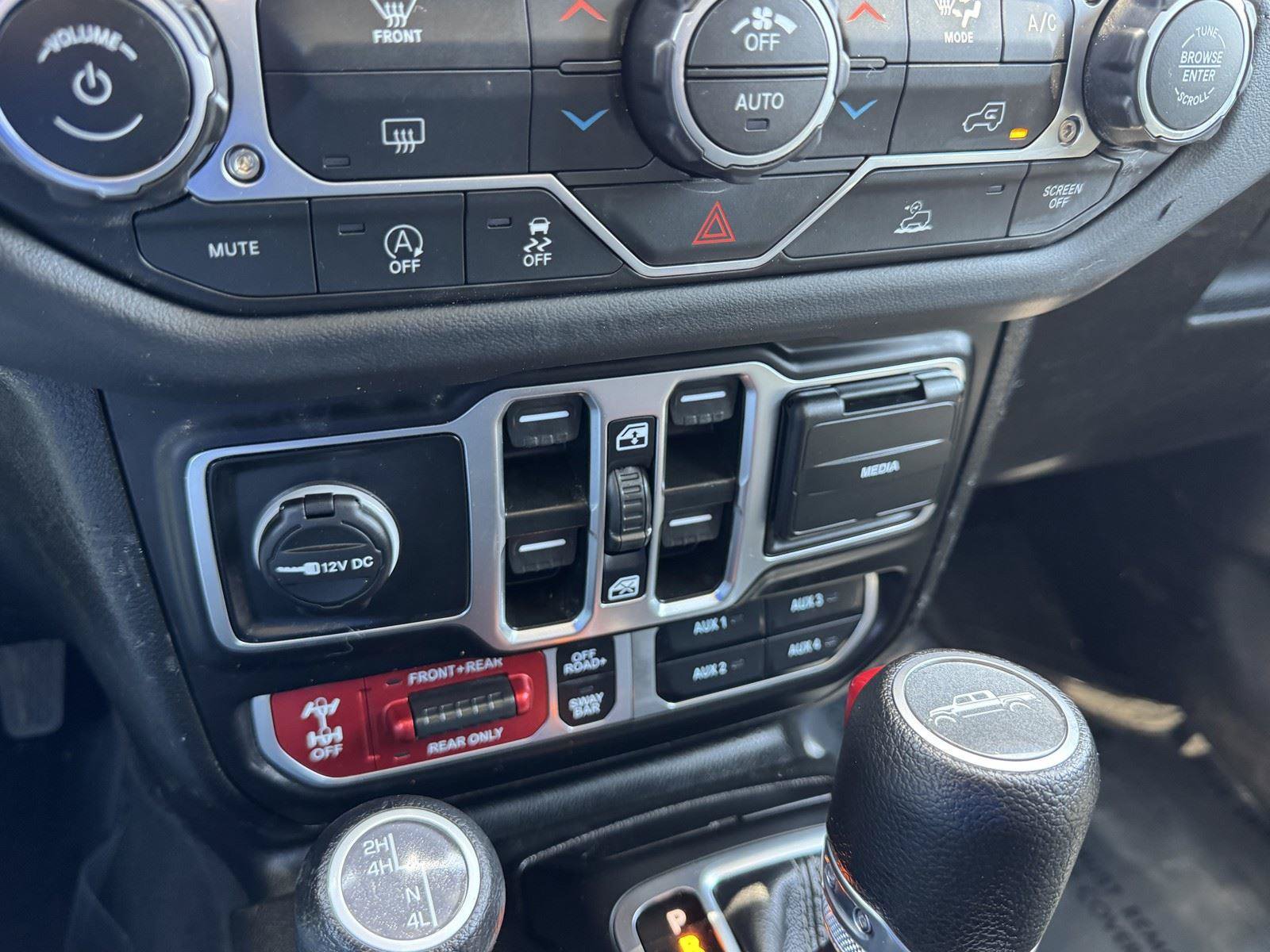 Certified 2026 Jeep Gladiator Rubicon AWD/4WD image 22