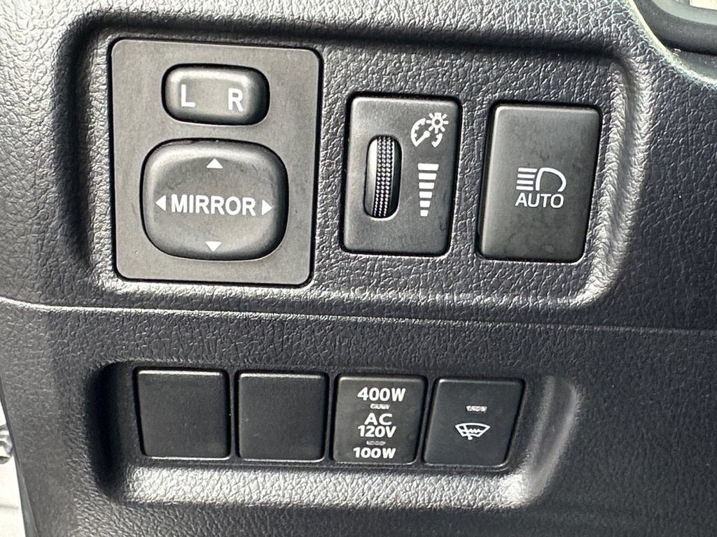 Used 2024 Toyota 4Runner TRD Off-Road AWD/4WD image 21