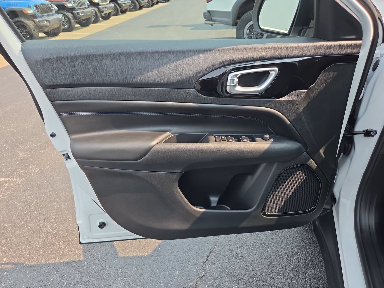 New 2026 Jeep Compass Latitude AWD/4WD image 19