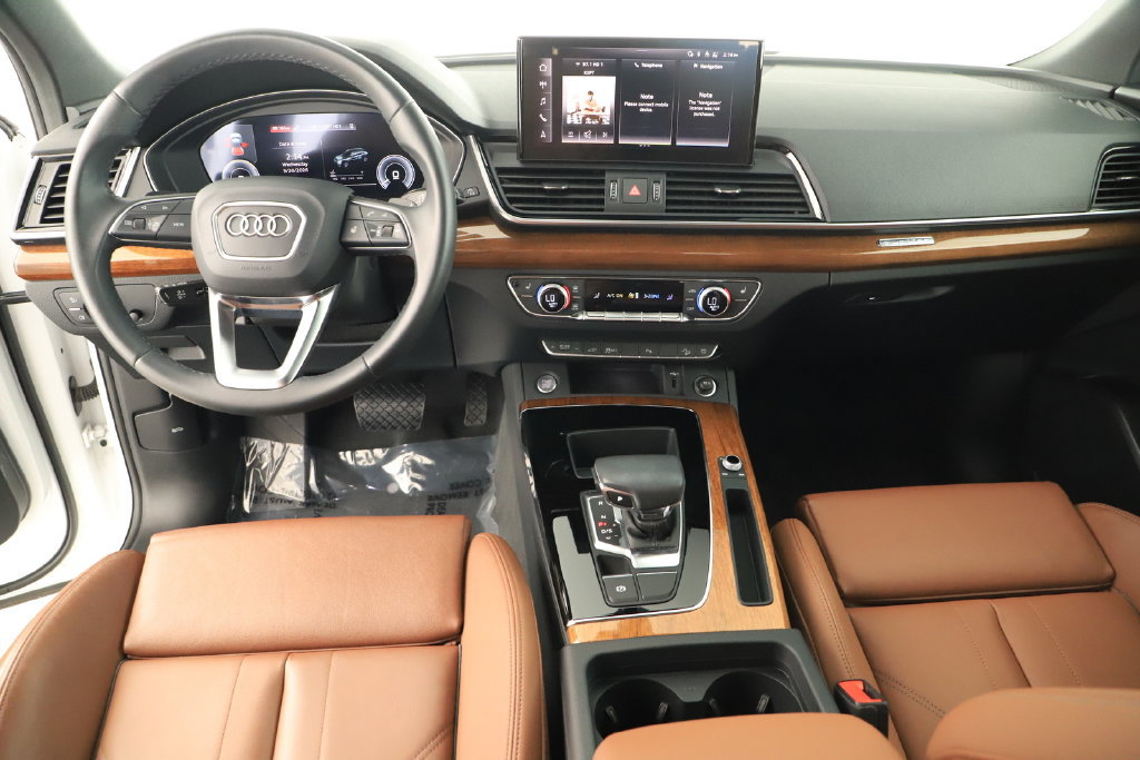 Certified 2024 Audi Q5 e Premium AWD/4WD image 18