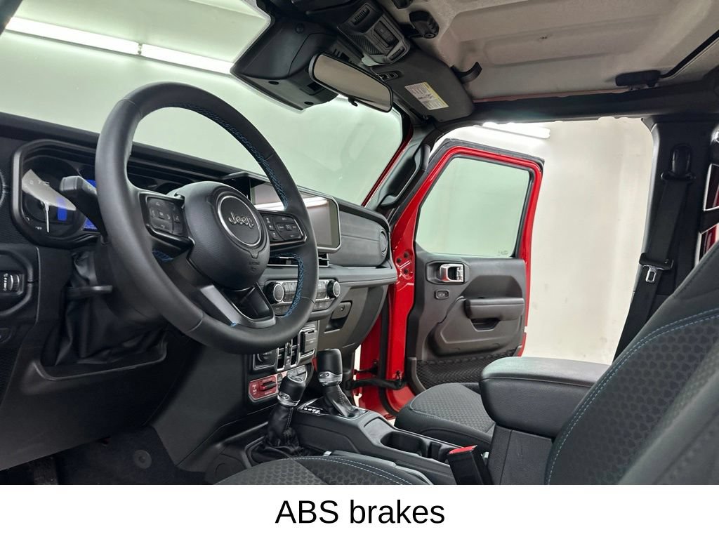 Used 2025 Jeep Wrangler Unlimited Rubicon 4xe w/ Safety Group AWD/4WD image 33