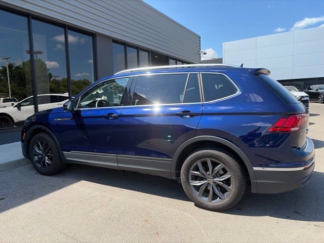 Used 2024 Volkswagen Tiguan SE AWD/4WD image 8