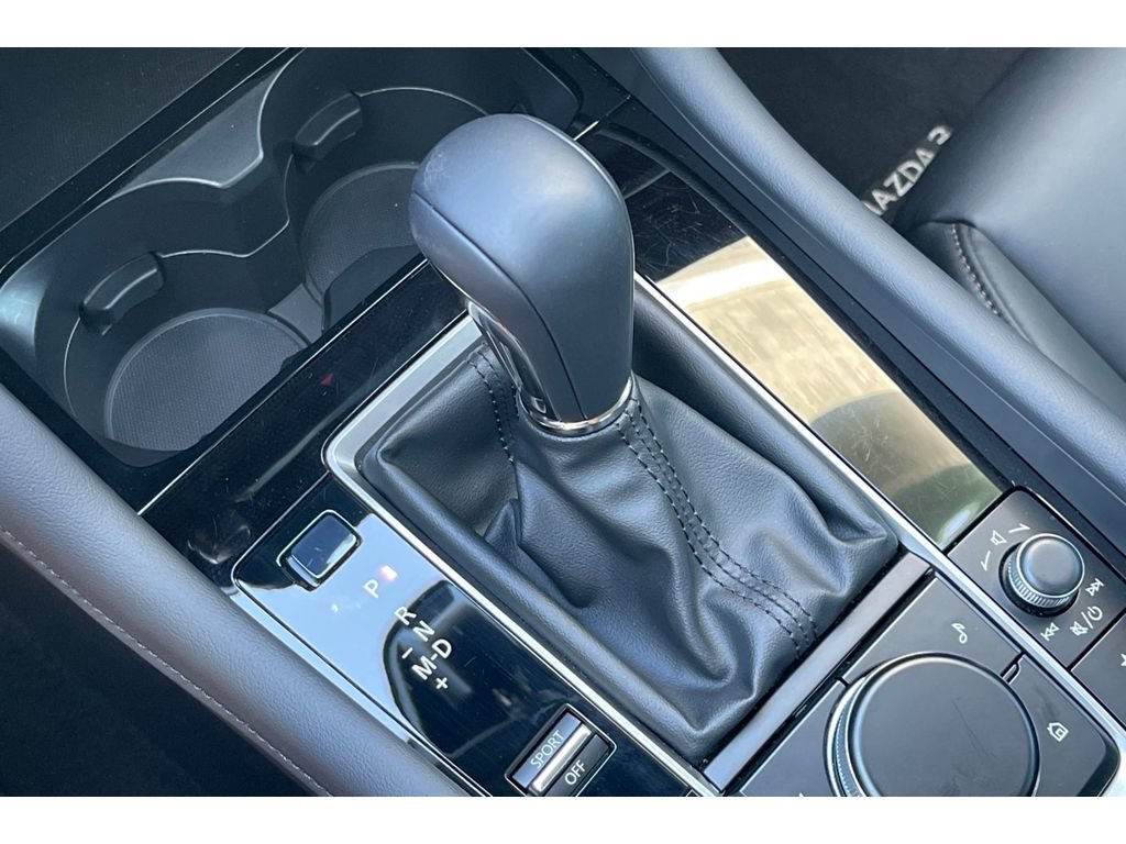 Certified 2025 MAZDA MAZDA3 s FWD image 33