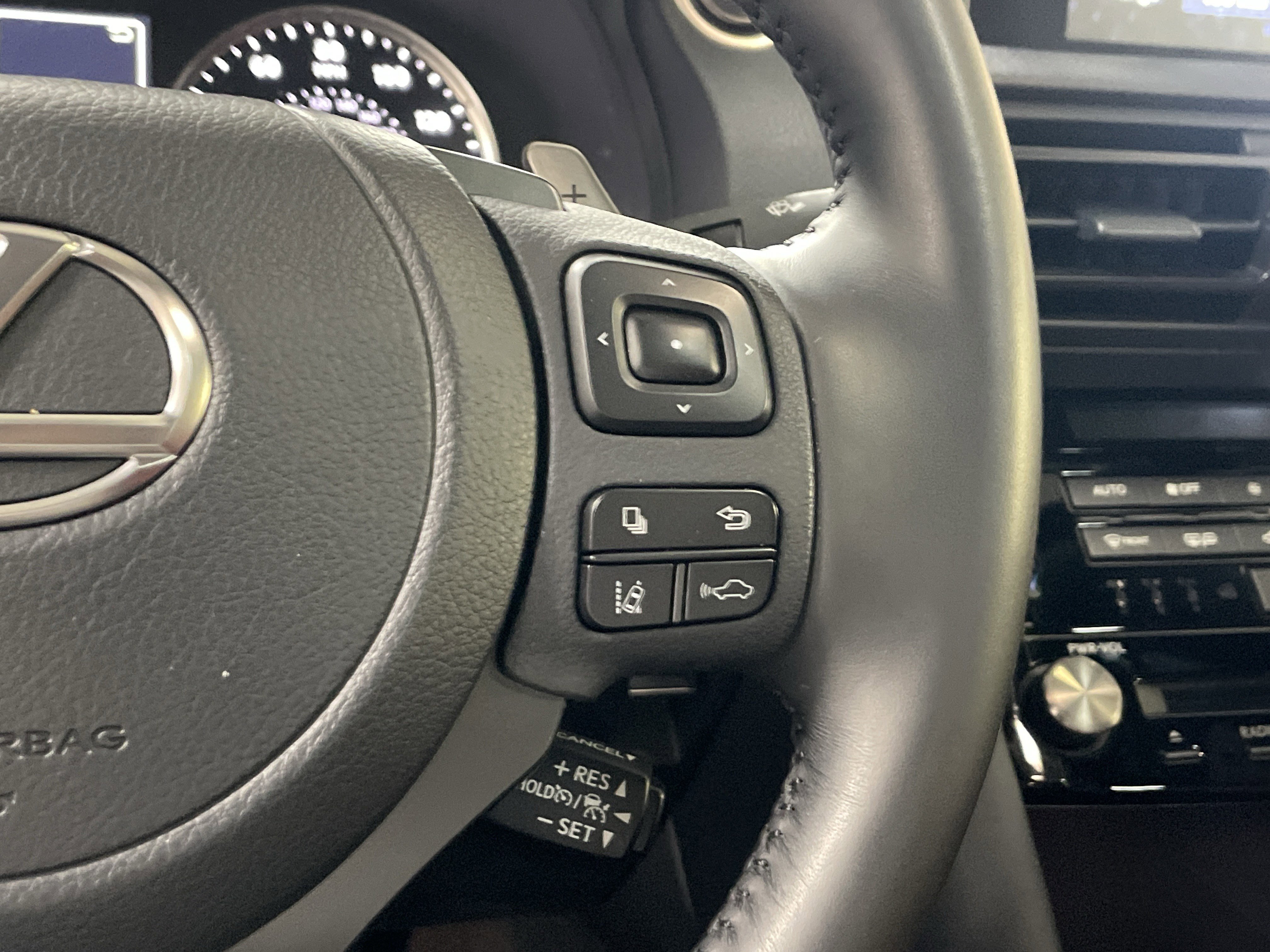 Used 2024 Lexus IS 350 F Sport image 20