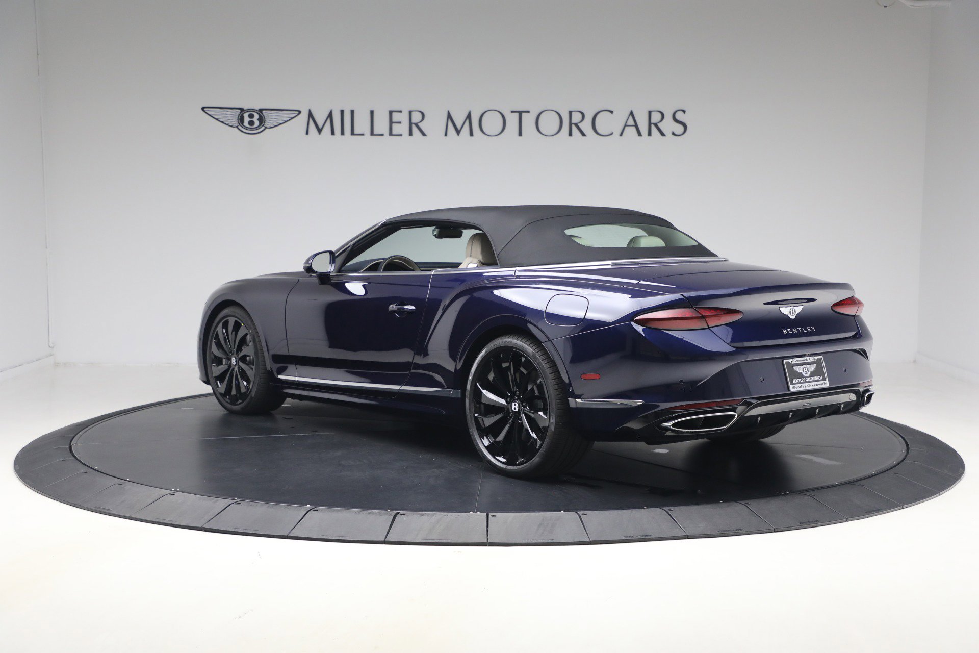 New 2026 Bentley Continental GTC AWD/4WD image 10