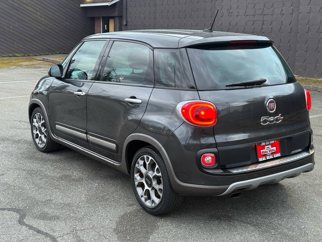 Used 2014 FIAT 500L Trekking FWD image 51