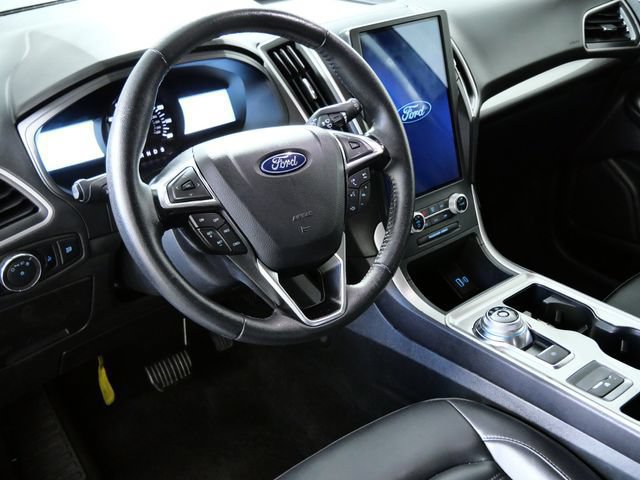 Certified 2024 Ford Edge SEL AWD/4WD image 4