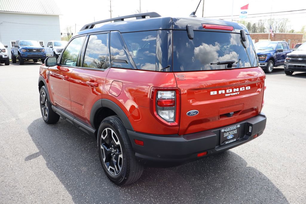 Used 2022 Ford Bronco Sport Outer Banks w/ Tech Package image 15