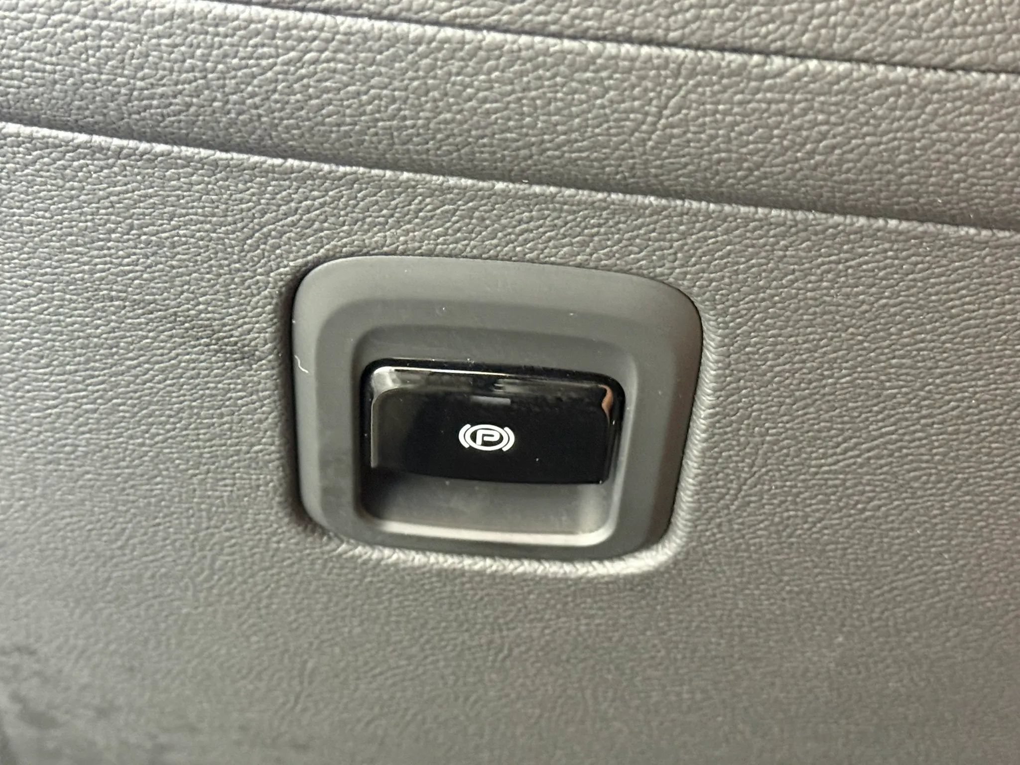 Used 2023 Maserati Grecale GT AWD/4WD image 30