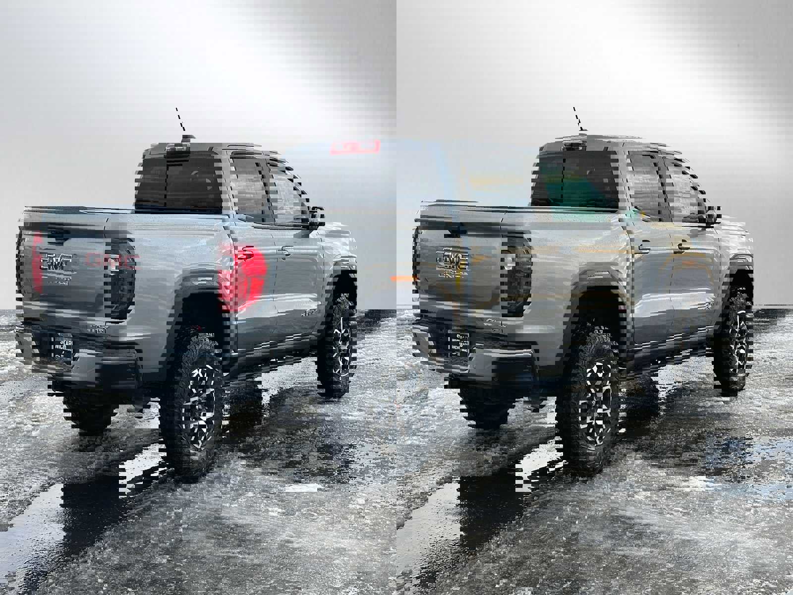 New 2026 GMC Canyon AT4X image 3