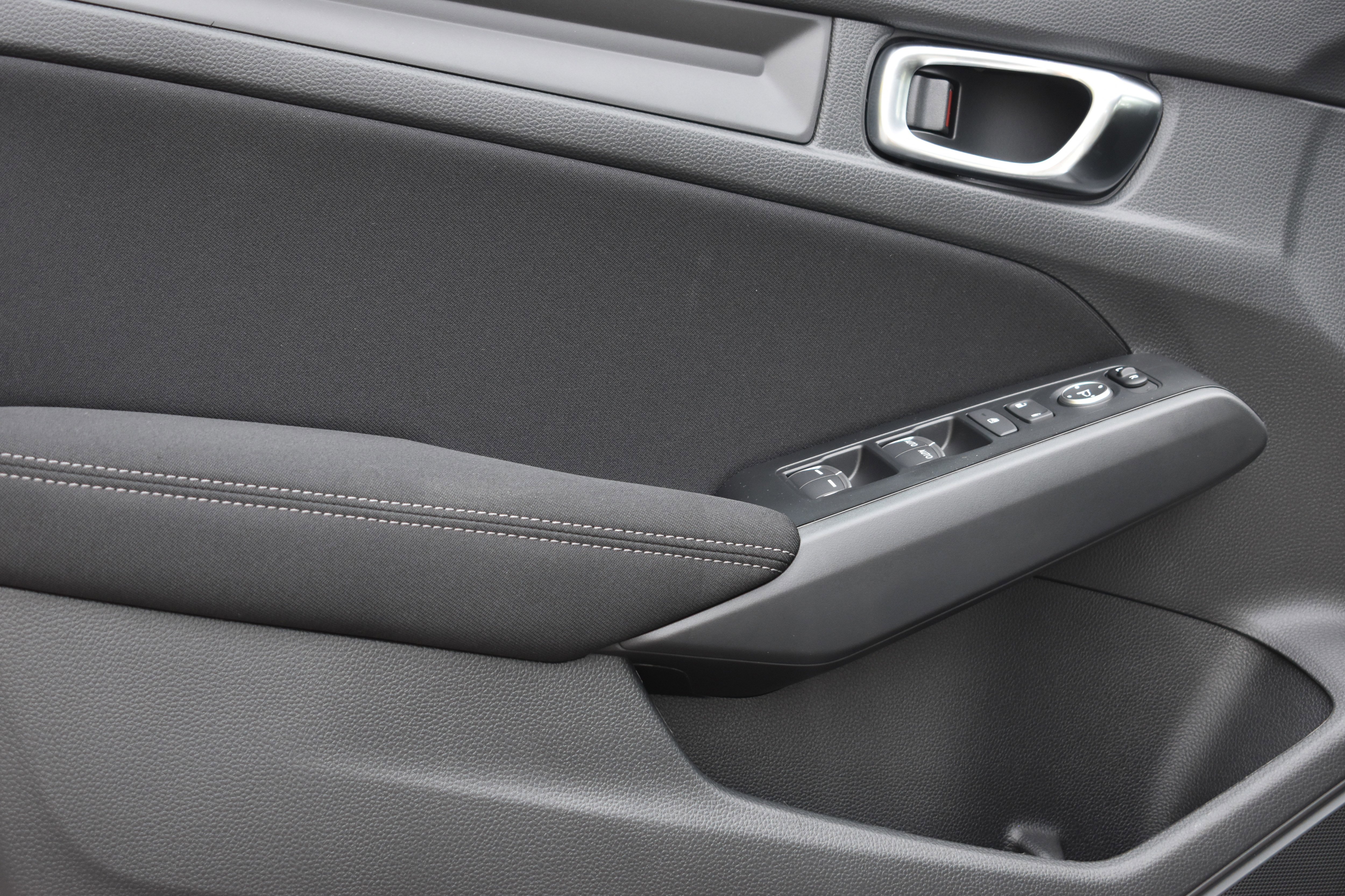 New 2025 Honda Civic Sport image 11