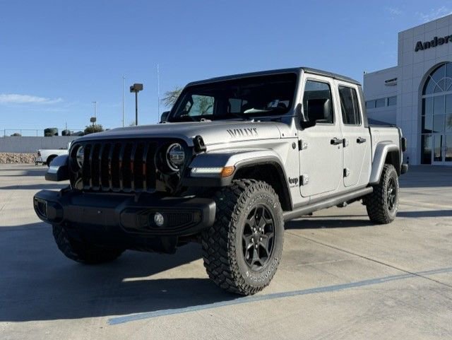 Used 2021 Jeep Gladiator Willys AWD/4WD image 1