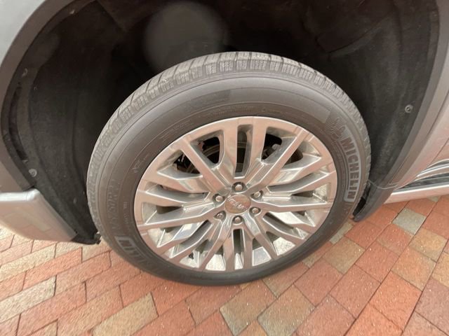 Used 2019 GMC Sierra 1500 Denali w/ Denali Ultimate Package image 7